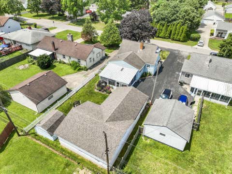 Tiny photo for 400 Maple Drive, Columbus, OH 43228 (MLS # 226030029)