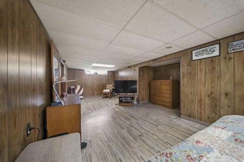 Tiny photo for 400 Maple Drive, Columbus, OH 43228 (MLS # 226030029)