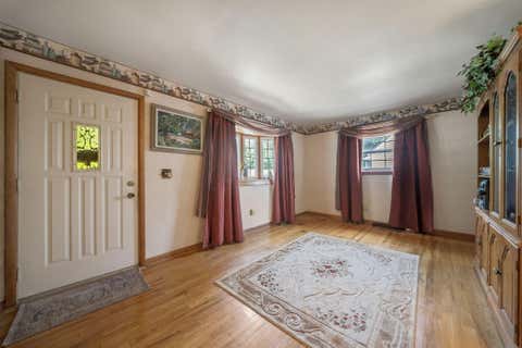 Tiny photo for 400 Maple Drive, Columbus, OH 43228 (MLS # 226030029)