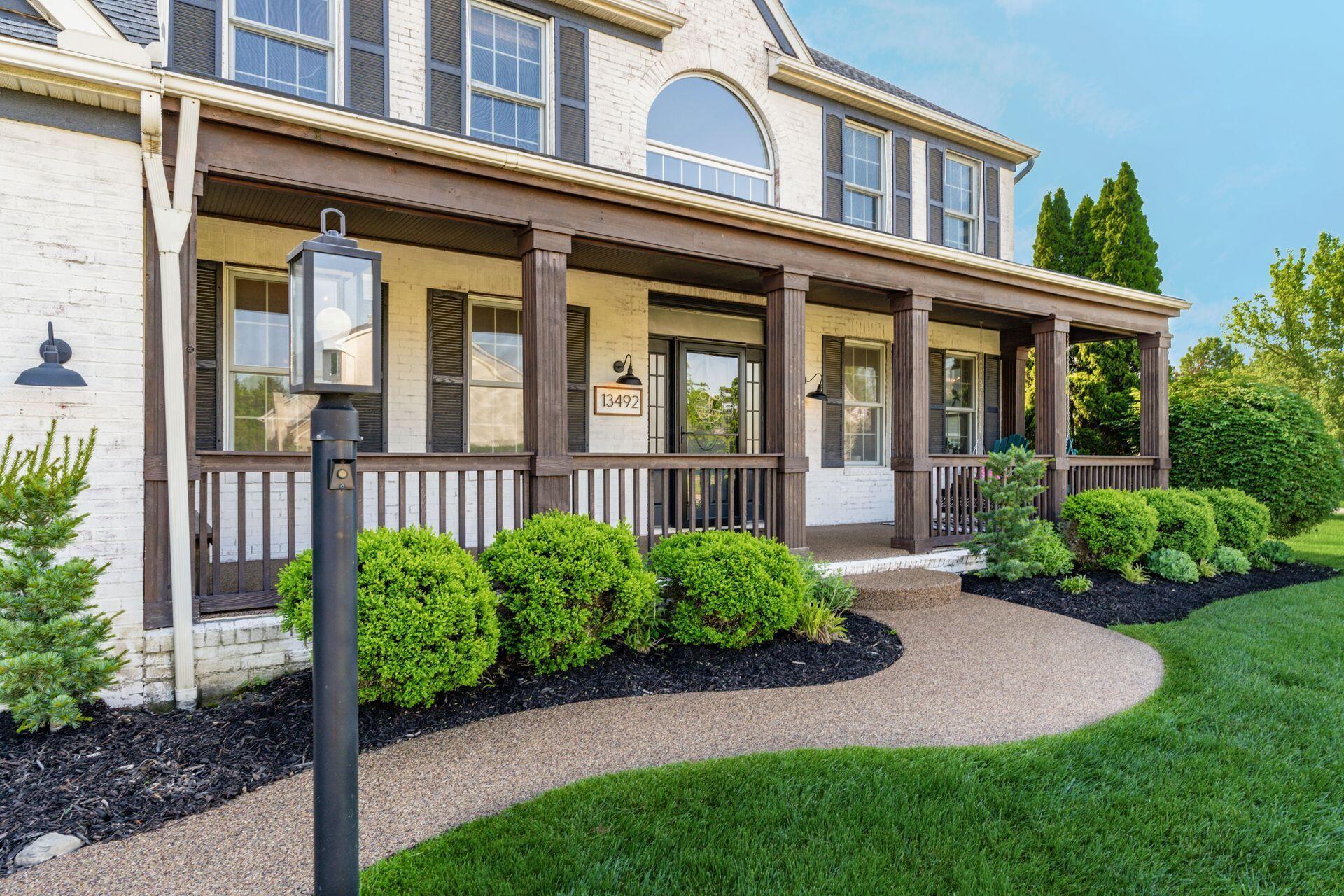 13492 Ashley Creek Drive, Pickerington, Ohio image 2