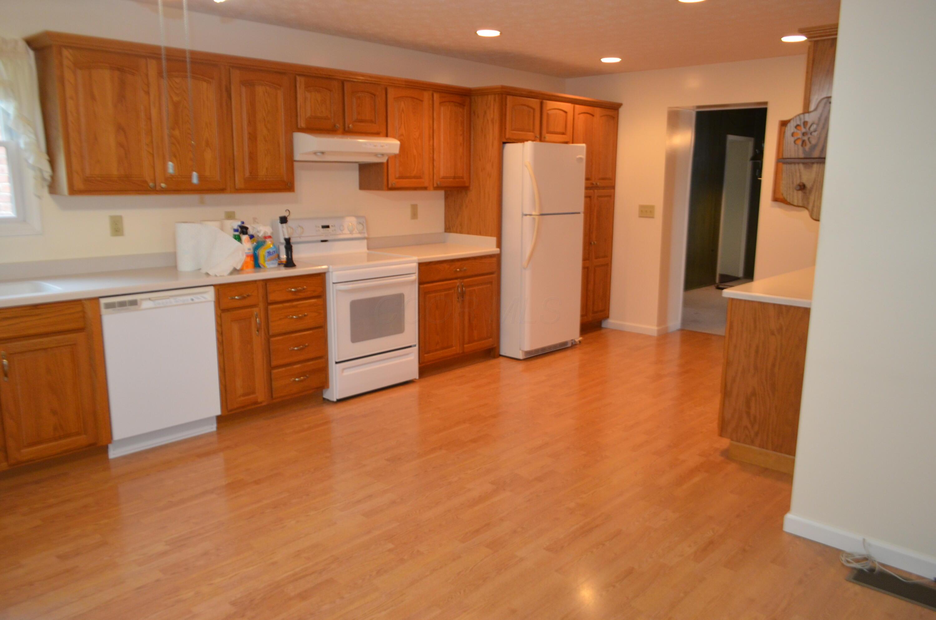 5810 Bickle Church Road, Pickerington, Ohio image 21