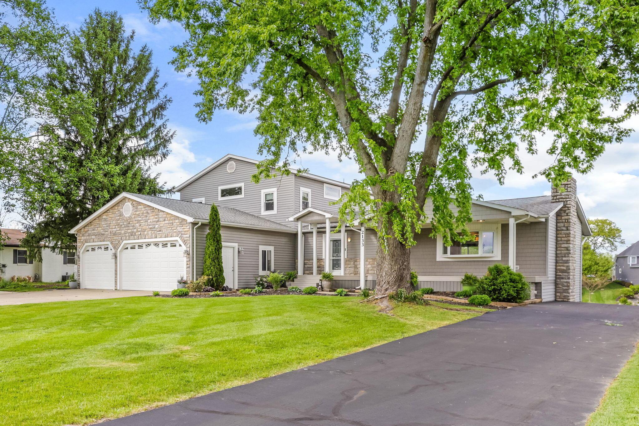 2133 Chickasaw