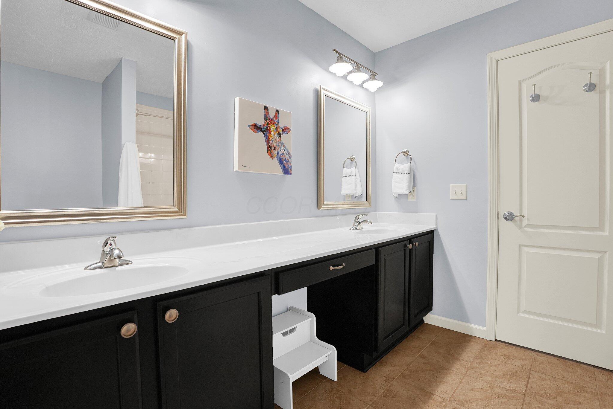 4099 Hickory Rock Drive, Powell, Ohio image 32