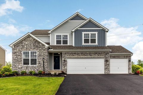Photo of 1572 Ivy Street, Lewis Center, OH 43035 (MLS # 225038457)