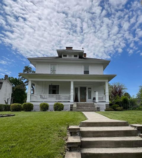 Photo of 729 Dayton Avenue NW, Washington Court House, OH 43160 (MLS # 226016162)
