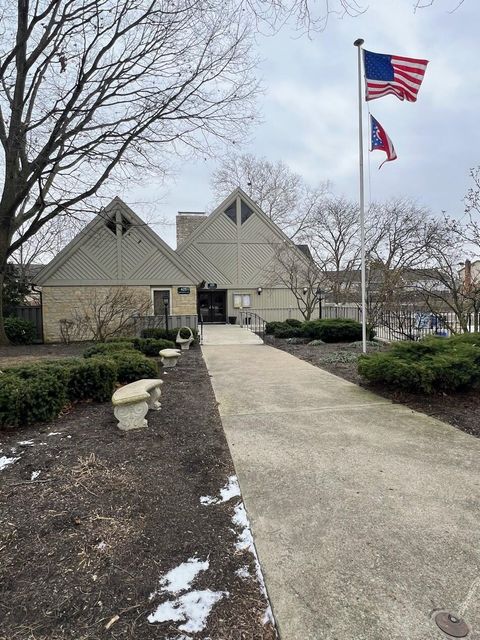 Tiny photo for 655 Providence Avenue B #B, Columbus, OH 43214 (MLS # 226003251)