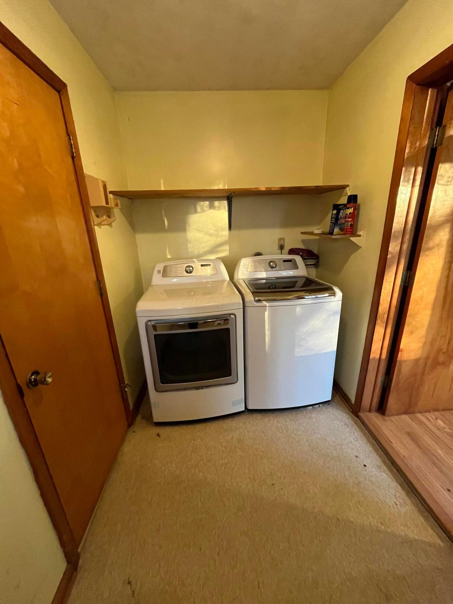 898 Hazel Avenue, Heath, Ohio image 11