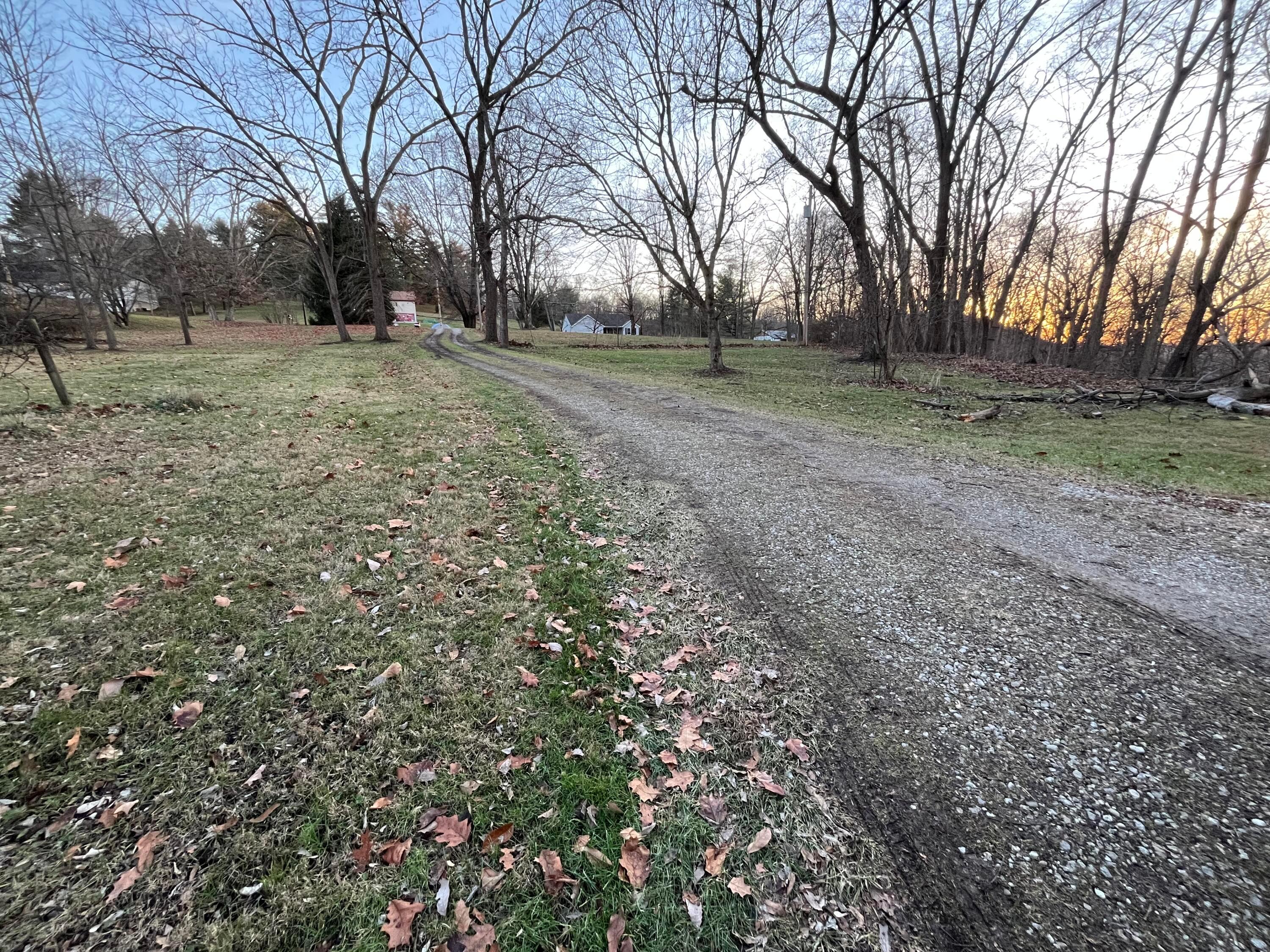 898 Hazel Avenue, Heath, Ohio image 24