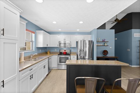 Tiny photo for 2514 Tevis Ann Court, Dublin, OH 43016 (MLS # 226005398)