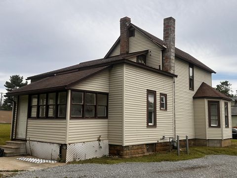 Tiny photo for 488 S Diamond Street, Mansfield, OH 44902 (MLS # 226023811)