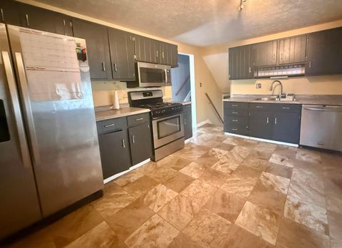 Tiny photo for 1605 Greenville Road, Columbus, OH 43223 (MLS # 226004458)