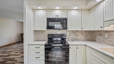 Tiny photo for 587 Normandy Drive, Marion, OH 43302 (MLS # 225037421)