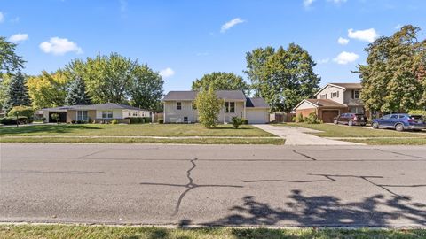Tiny photo for 587 Normandy Drive, Marion, OH 43302 (MLS # 225037421)