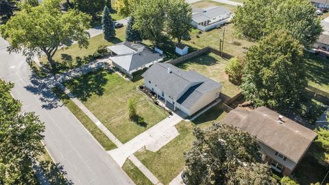 Tiny photo for 587 Normandy Drive, Marion, OH 43302 (MLS # 225037421)