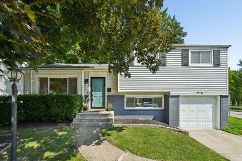 Photo of 916 Bricker Boulevard, Columbus, OH 43221 (MLS # 226029867)