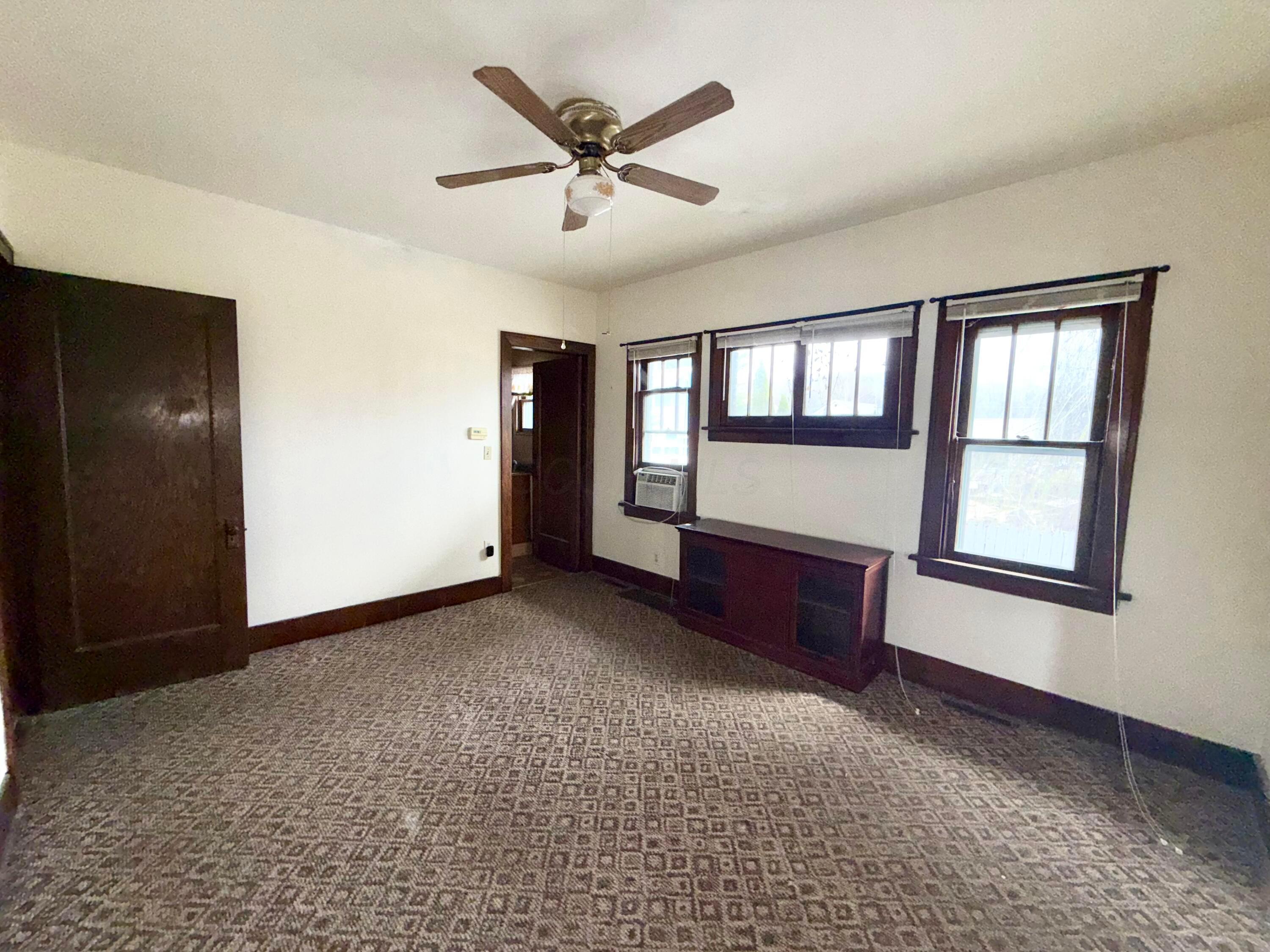 30 5th Street, Roseville, Ohio image 8