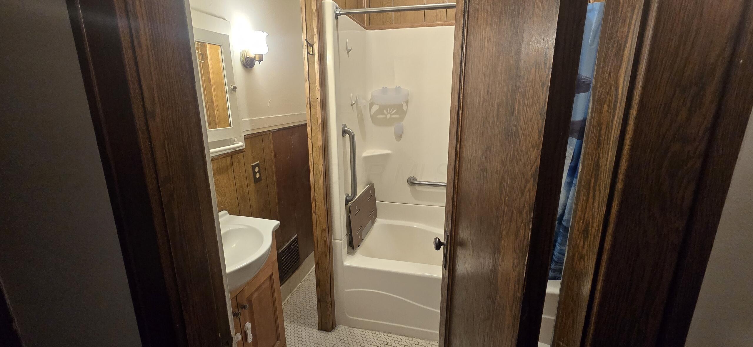 30 5th Street, Roseville, Ohio image 15