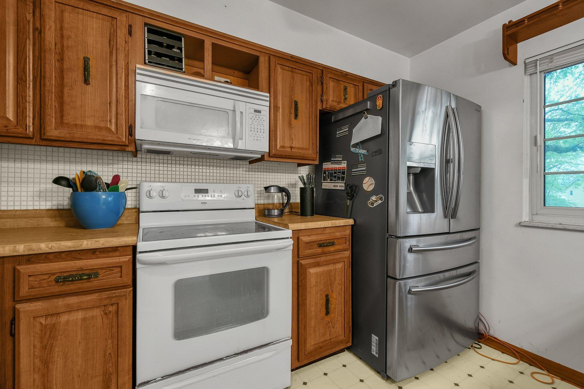 6647 Carriage Lane, Reynoldsburg, Ohio image 8