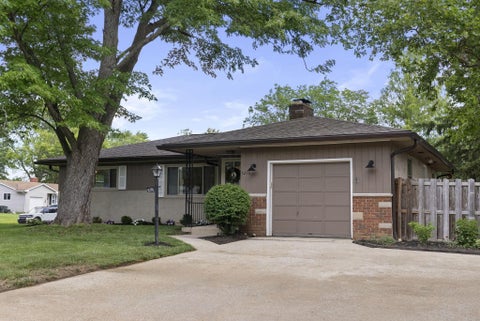 Tiny photo for 5276 Heritage Lane, Hilliard, OH 43026 (MLS # 226022788)