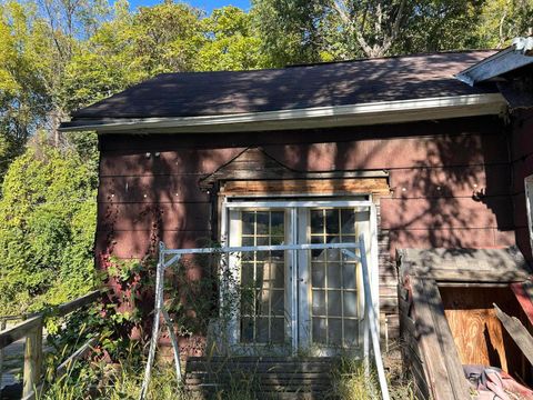 Tiny photo for 1074 Wheeling Avenue, Zanesville, OH 43701 (MLS # 225039637)