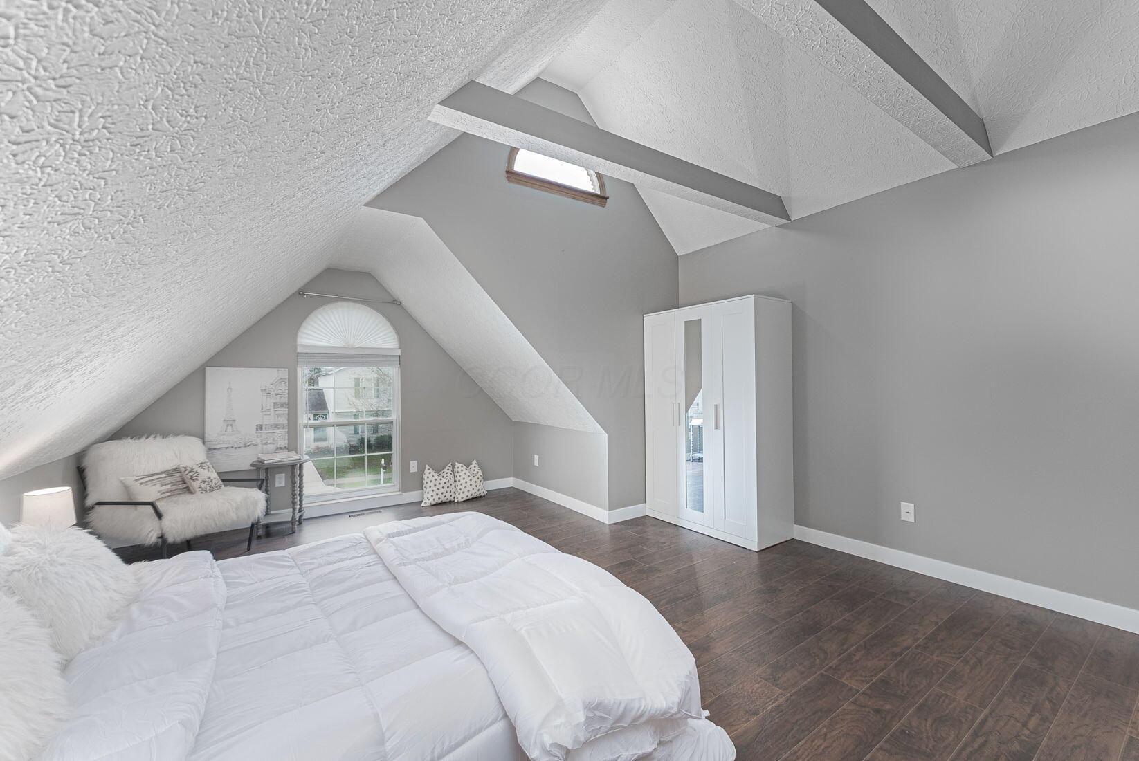 1063 Rousseau Lane, Galloway, Ohio image 36