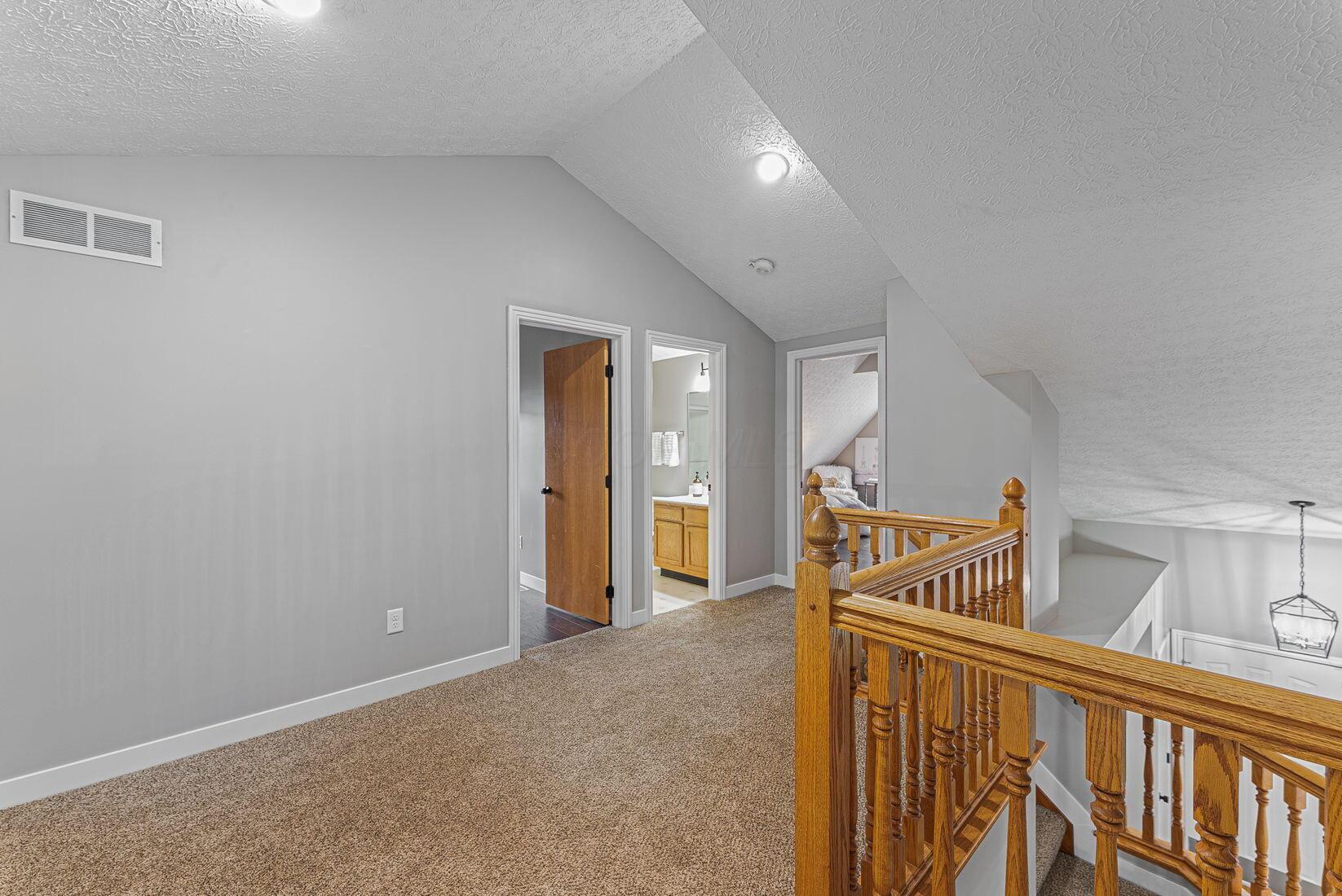 1063 Rousseau Lane, Galloway, Ohio image 33