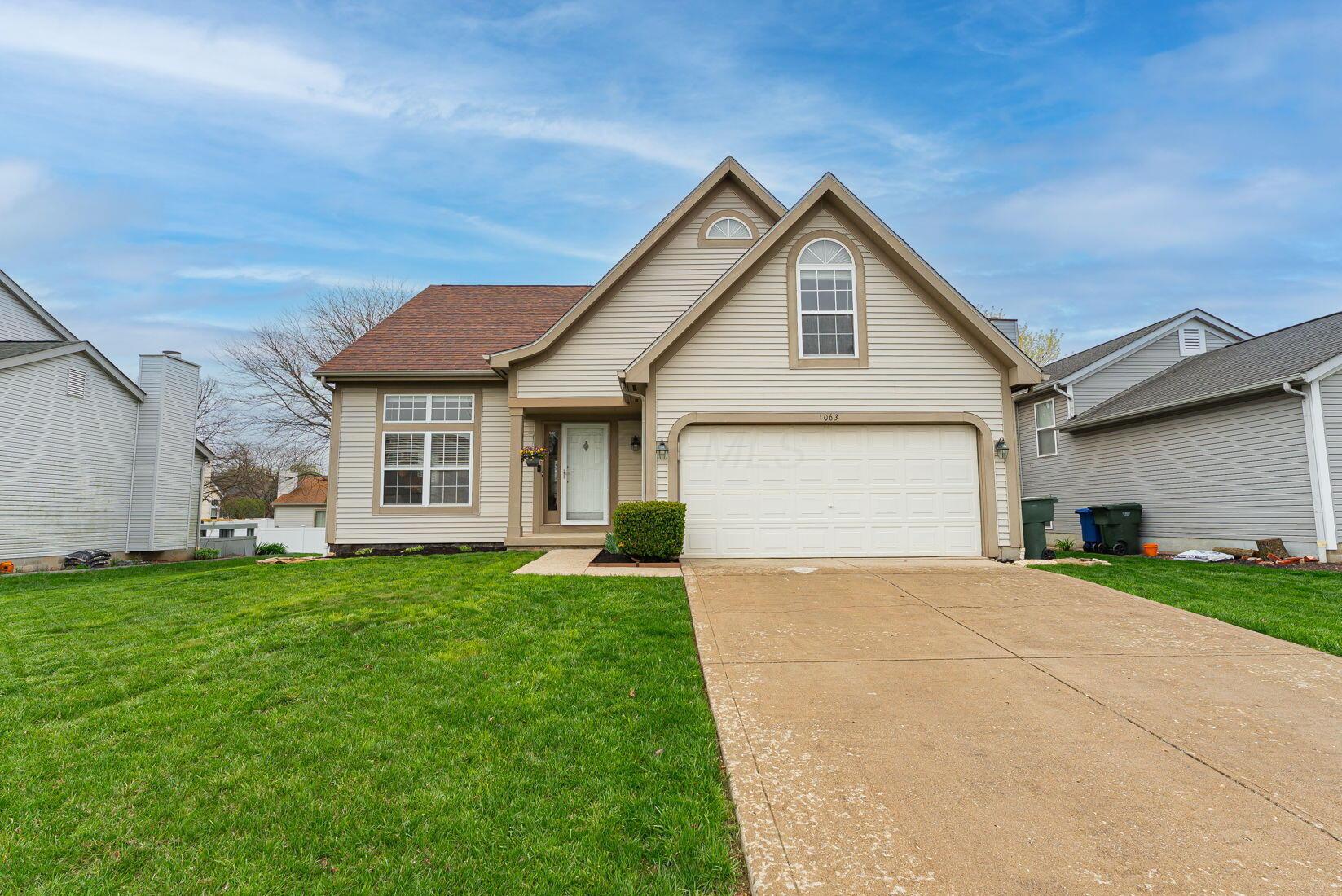 1063 Rousseau Lane, Galloway, Ohio image 2