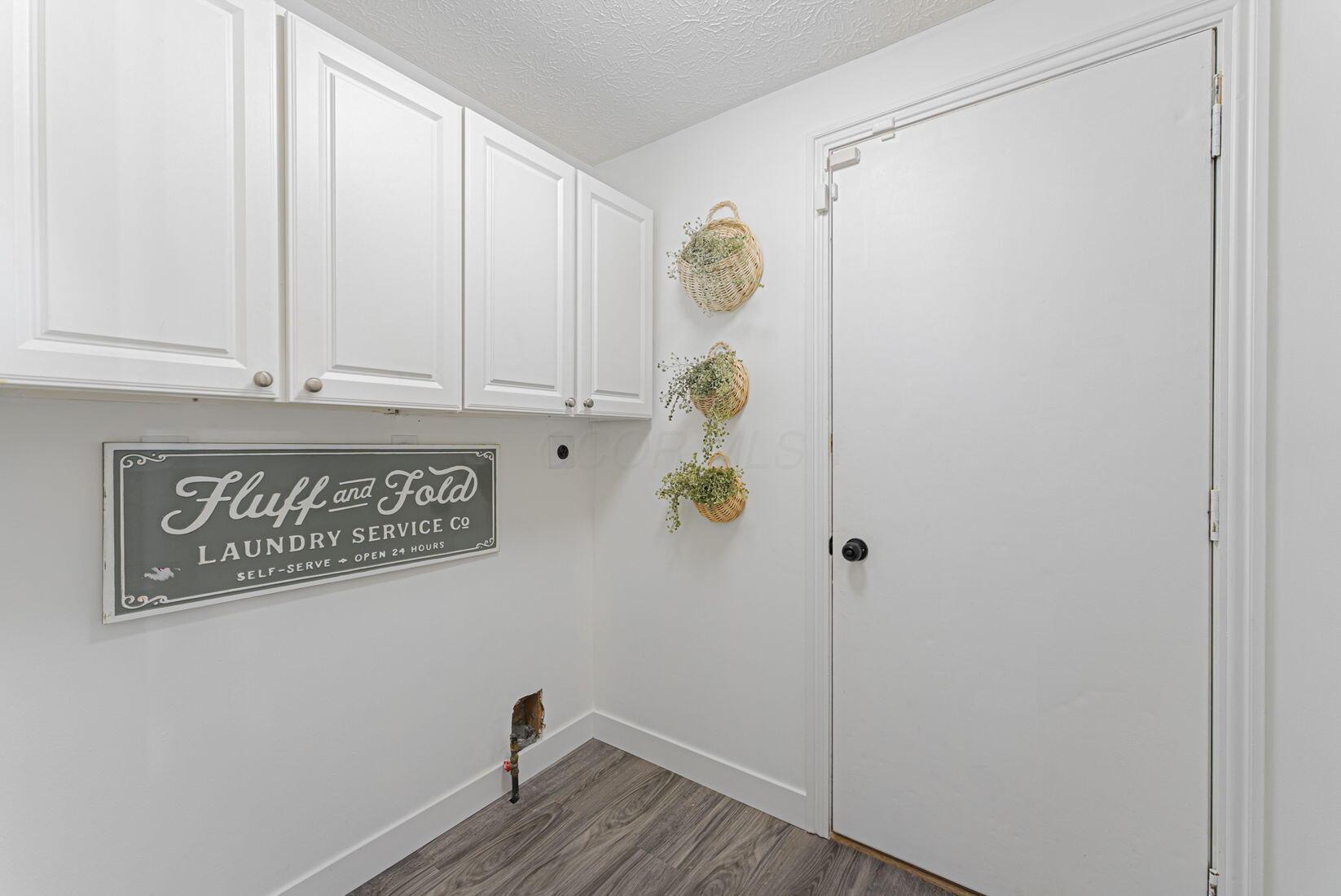 1063 Rousseau Lane, Galloway, Ohio image 25