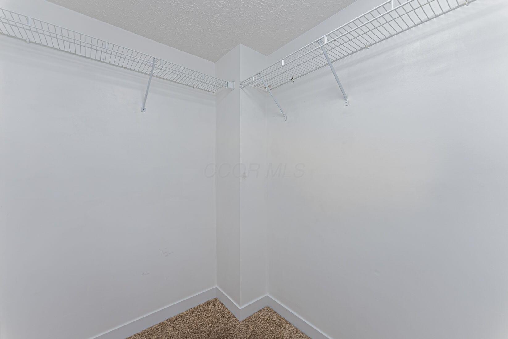 1063 Rousseau Lane, Galloway, Ohio image 30