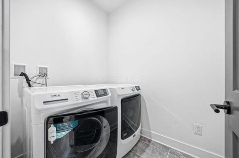 Tiny photo for 1330 Oak Street, Columbus, OH 43205 (MLS # 226013129)