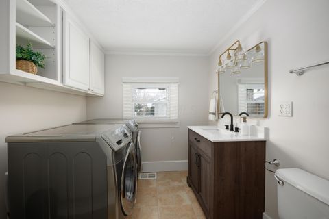 Tiny photo for 250 N Union Street, Delaware, OH 43015 (MLS # 225044757)