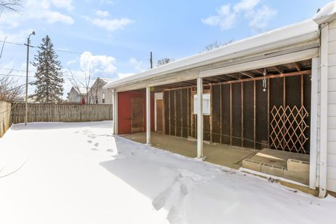 Tiny photo for 1661 E Whittier Street, Columbus, OH 43206 (MLS # 226002836)