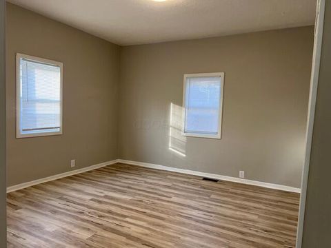 Tiny photo for 2324 Ridgeway Avenue, Columbus, OH 43219 (MLS # 225044413)