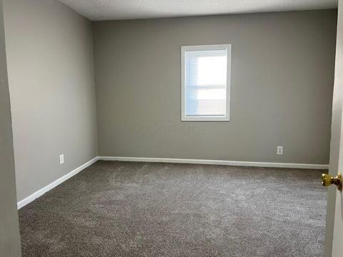 Tiny photo for 2324 Ridgeway Avenue, Columbus, OH 43219 (MLS # 225044413)