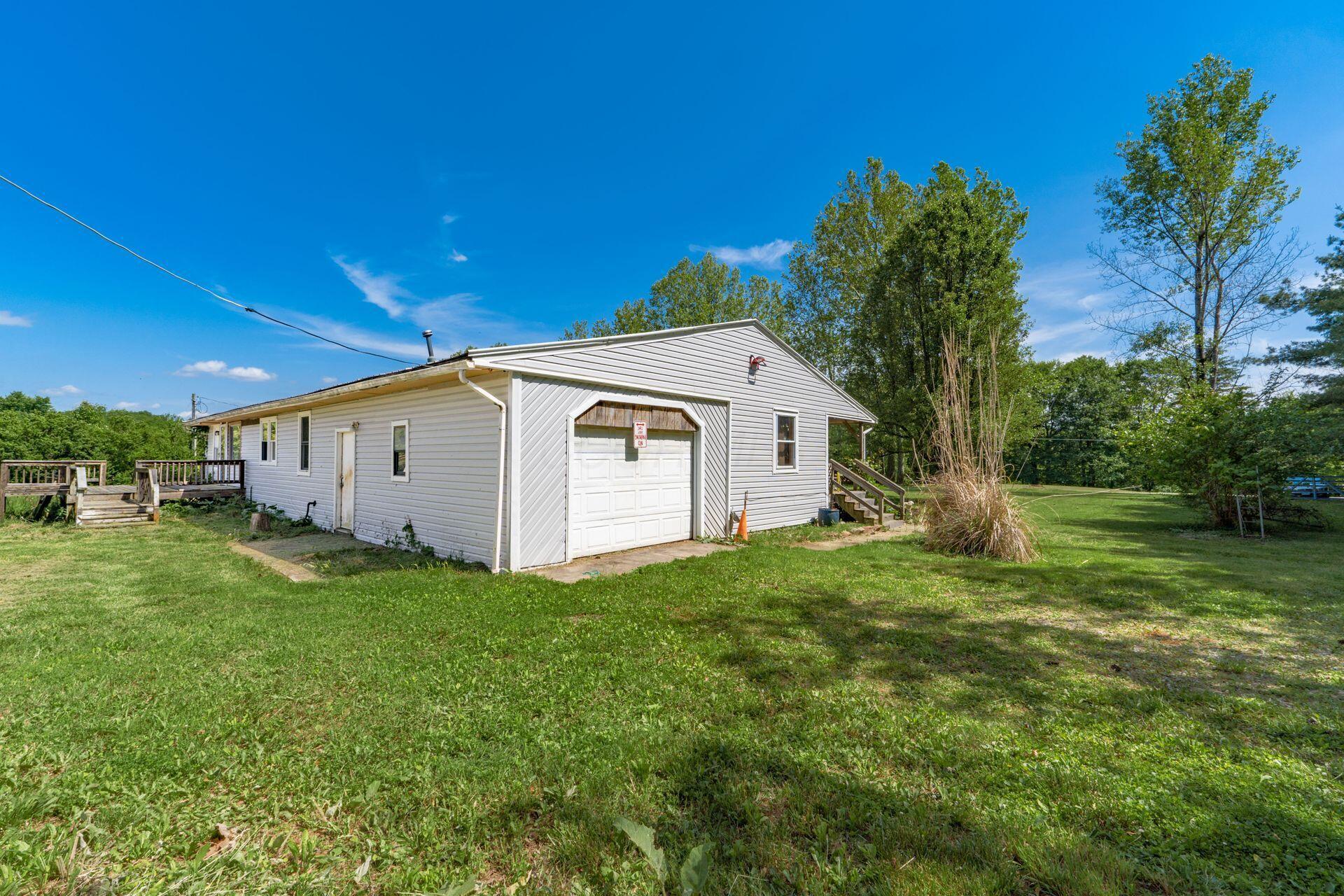 7162 Grubb Road, Thornville, Ohio image 40