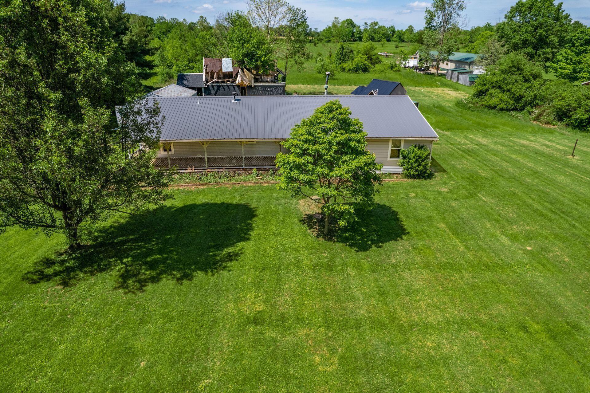 7162 Grubb Road, Thornville, Ohio image 37