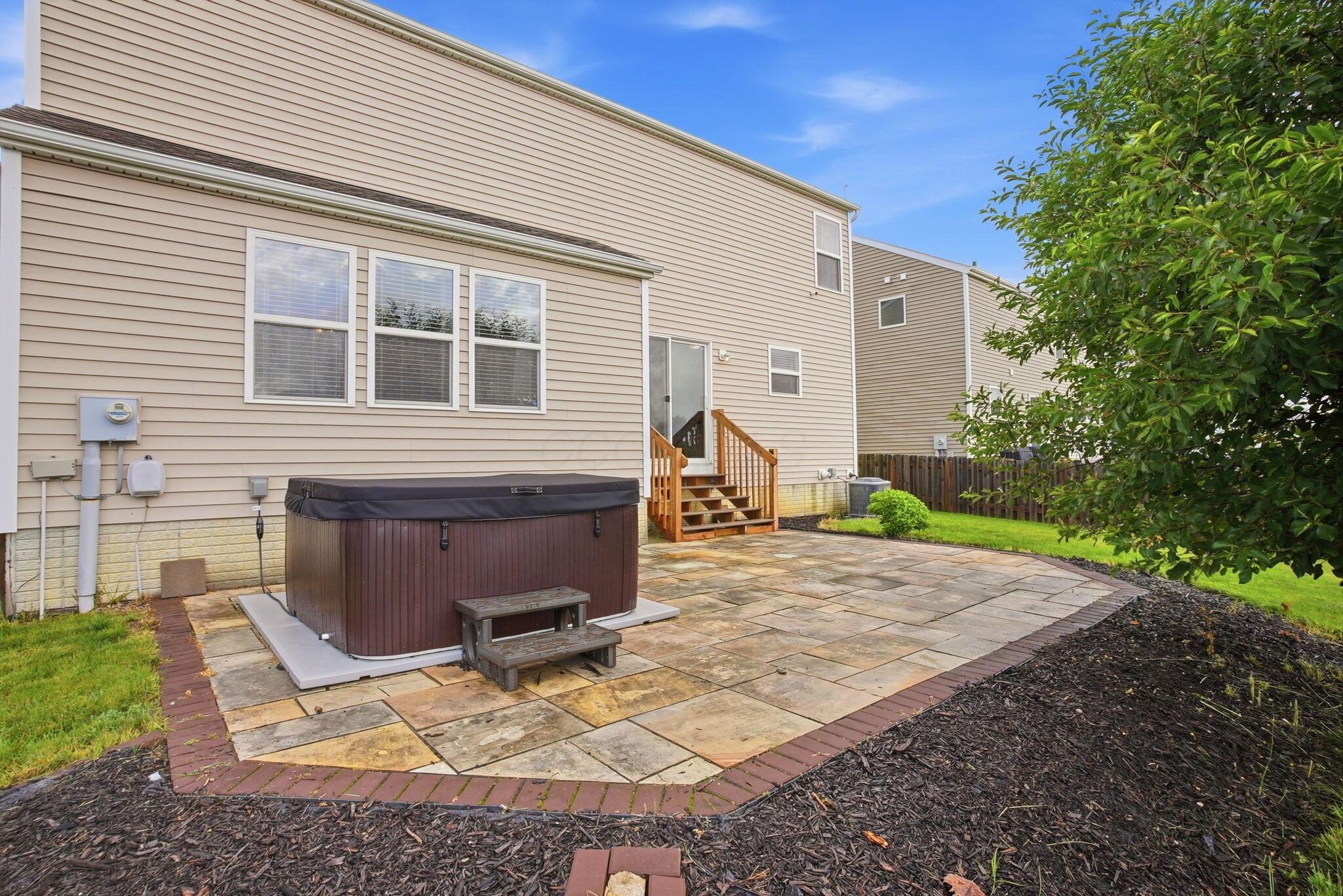 121 Hummock Drive