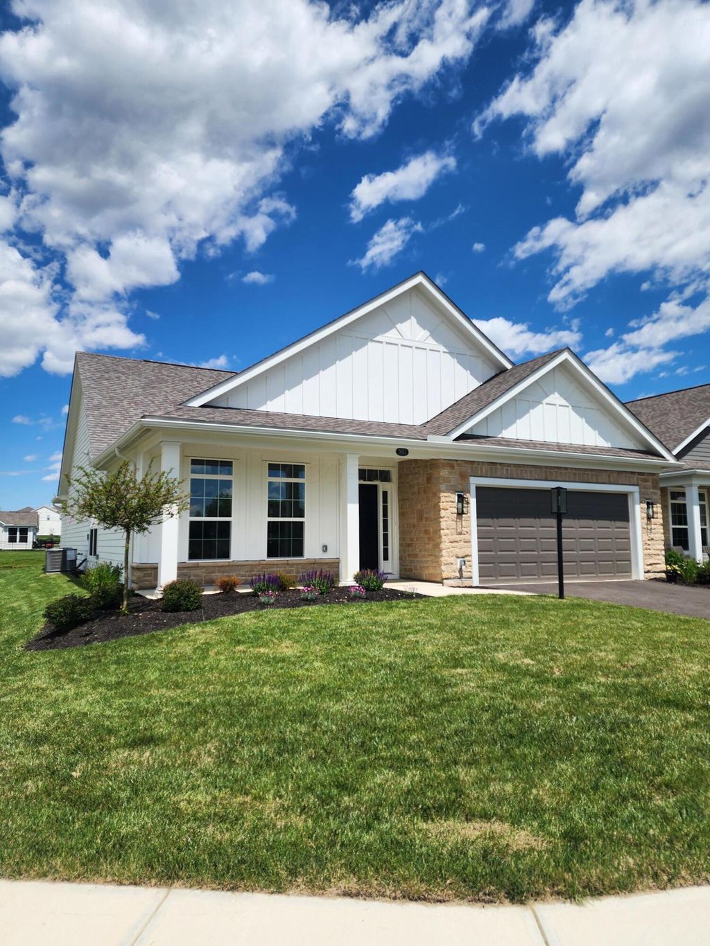 Photo of 7663 Dulin Farms Drive, Powell, OH 43065 (MLS # 226016565)