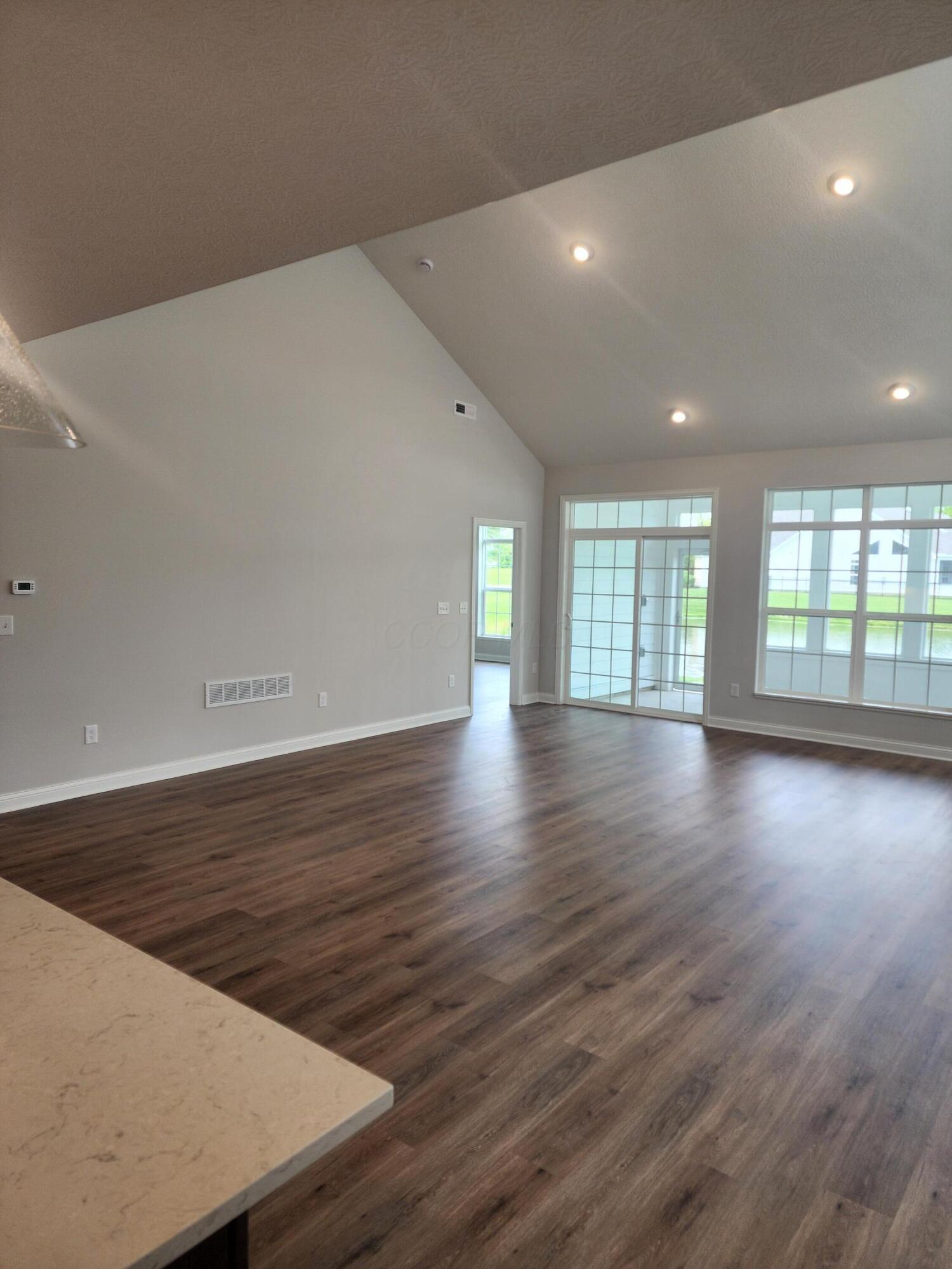 7663 Dulin Farms Drive