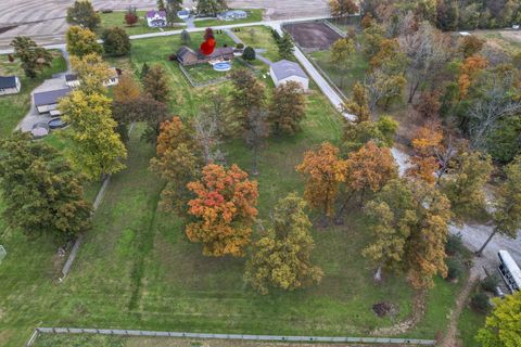 Tiny photo for 2990 State Route 753 SE, Washington Court House, OH 43160 (MLS # 225041878)