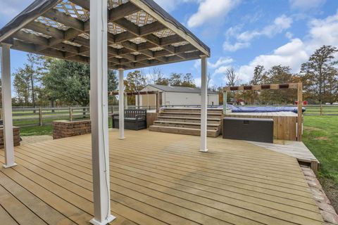 Tiny photo for 2990 State Route 753 SE, Washington Court House, OH 43160 (MLS # 225041878)