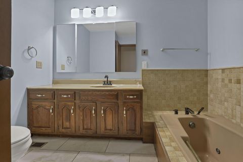 Tiny photo for 2990 State Route 753 SE, Washington Court House, OH 43160 (MLS # 225041878)