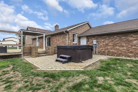 Tiny photo for 2990 State Route 753 SE, Washington Court House, OH 43160 (MLS # 225041878)