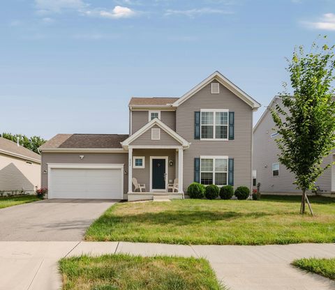 Photo of 6984 Prairedell Drive, Reynoldsburg, OH 43068 (MLS # 226025569)