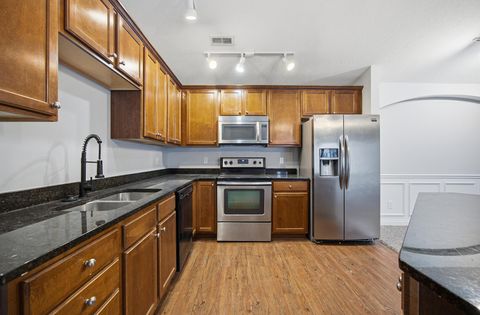 Tiny photo for 4222 Bradhurst Drive 15 #15, Dublin, OH 43016 (MLS # 225045778)