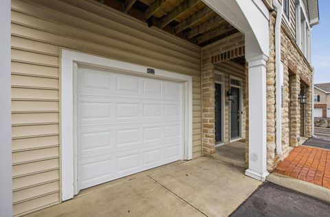 Tiny photo for 4222 Bradhurst Drive 15 #15, Dublin, OH 43016 (MLS # 225045778)