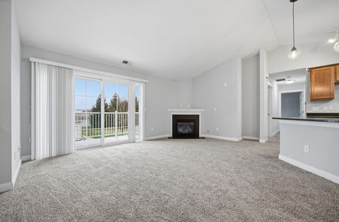 Tiny photo for 4222 Bradhurst Drive 15 #15, Dublin, OH 43016 (MLS # 225045778)