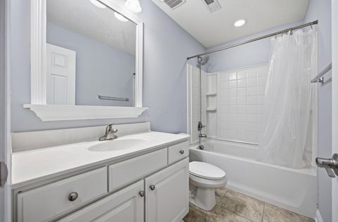 Tiny photo for 4222 Bradhurst Drive 15 #15, Dublin, OH 43016 (MLS # 225045778)