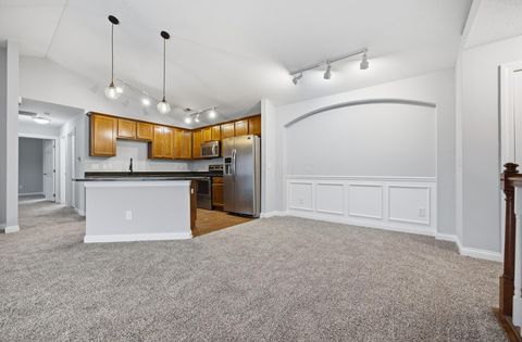 Tiny photo for 4222 Bradhurst Drive 15 #15, Dublin, OH 43016 (MLS # 225045778)