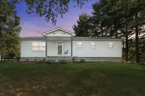 Tiny photo for 2597 Blacklick Eastern Road NW, Baltimore, OH 43105 (MLS # 225037130)
